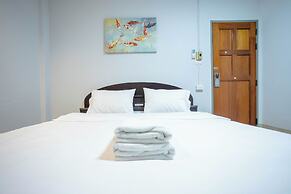 Mitr Inn Hua Hin Beach