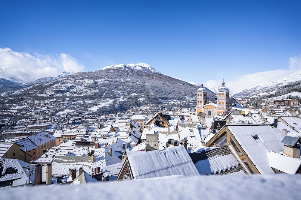 Garrigae Caserne de Briançon & Spa - les Cinq Mondes