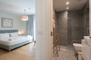 LIV Athinum 1 - Luxury Apartment 3C