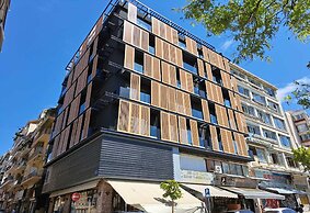 LIV Athinum 1 - Luxury Apartment 3C