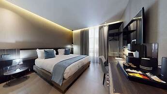 GALLERIA The Smart Boutique