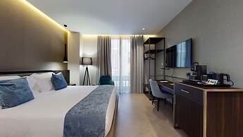 GALLERIA The Smart Boutique