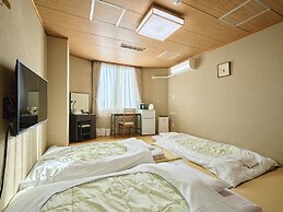 Okasan Hotel