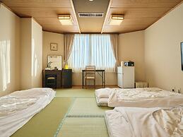 Okasan Hotel