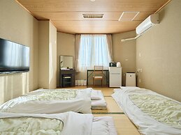 Okasan Hotel