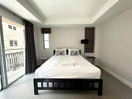 Mitr Inn Mrt Samyot Station - The Grand
