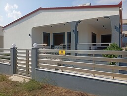 Nea Vrasna Sun House
