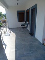 Nea Vrasna Sun House