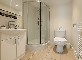 Modern 2-Bed flat Heart of Wembley