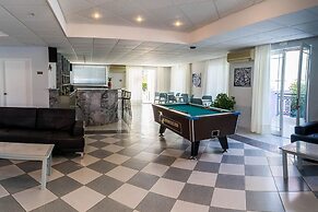 Eleana Hotel