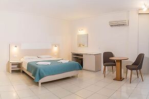 Eleana Hotel
