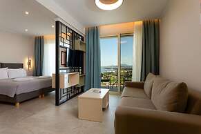 Corfelia Seaview Suites
