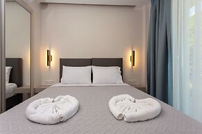 Corfelia Seaview Suites