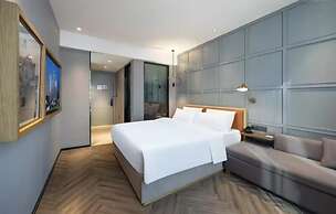 Yifeng hotel