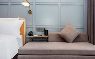 Yifeng hotel