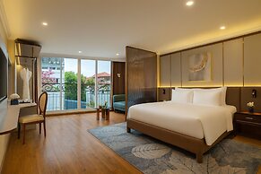 Splendid Secret Hotel