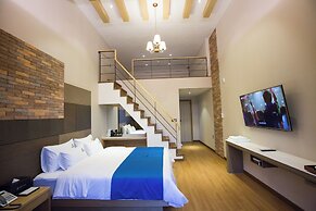 Amor Hotel