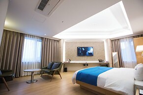 Amor Hotel