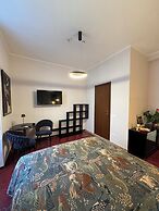 Suite 41