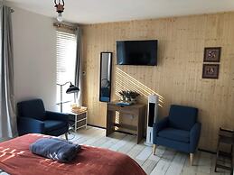 1-bed Apt, Sleeps 2, 20 Mins to Peak District