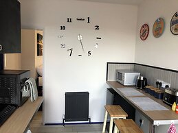 1-bed Apt, Sleeps 2, 20 Mins to Peak District