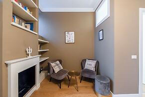 Bramante Luxury Apartments by InnStay