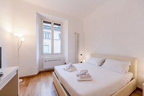 Bramante Luxury Apartments by InnStay