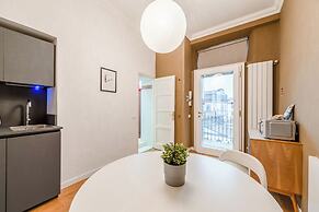 Bramante Luxury Apartments by InnStay