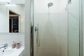 Bramante Luxury Apartments by InnStay