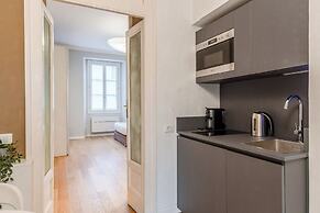 Bramante Luxury Apartments by InnStay
