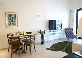 Spacious 2BR in Oxford 212 by Bespoke