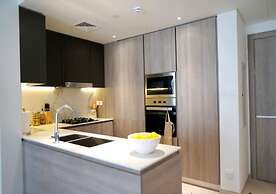 Spacious 2BR in Oxford 212 by Bespoke