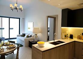 Spacious 2BR in Oxford 212 by Bespoke