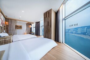 BUSAN GWANGALLI HOTEL RYOKAN BADADA
