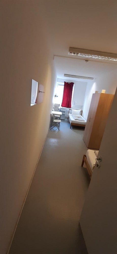 2-Rent Group Hostel Zimmer&Apartments GKP2