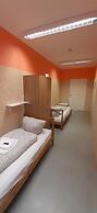 2-Rent Group Hostel Zimmer&Apartments GKP2