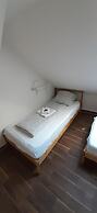 2-Rent Group Hostel Zimmer&Apartments GKP2