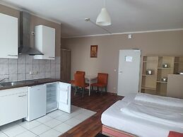 2-Rent Group Hostel Zimmer&Apartments GKP2