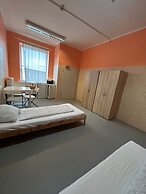 2-Rent Group Hostel Zimmer&Apartments GKP2