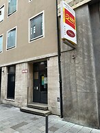 2-Rent Group Hostel Zimmer&Apartments GKP2
