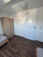 2-Rent Group Hostel Zimmer&Apartments GKP2