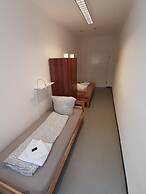 2-Rent Group Hostel Zimmer&Apartments GKP2