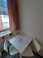 2-Rent Group Hostel Zimmer&Apartments GKP2