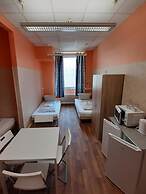 2-Rent Group Hostel Zimmer&Apartments GKP2