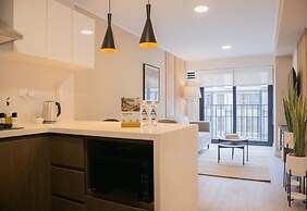 w Impressive 1BR w Balcony in Miraflores