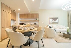 Impressive 2BR Apt with Premium