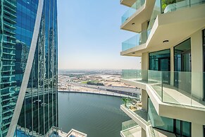 Impressive 2BR Apt with Premium