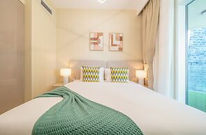 Impressive 2BR Apt with Premium