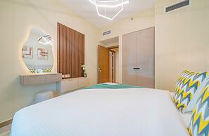 Impressive 2BR Apt with Premium