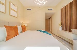 Impressive 2BR Apt with Premium